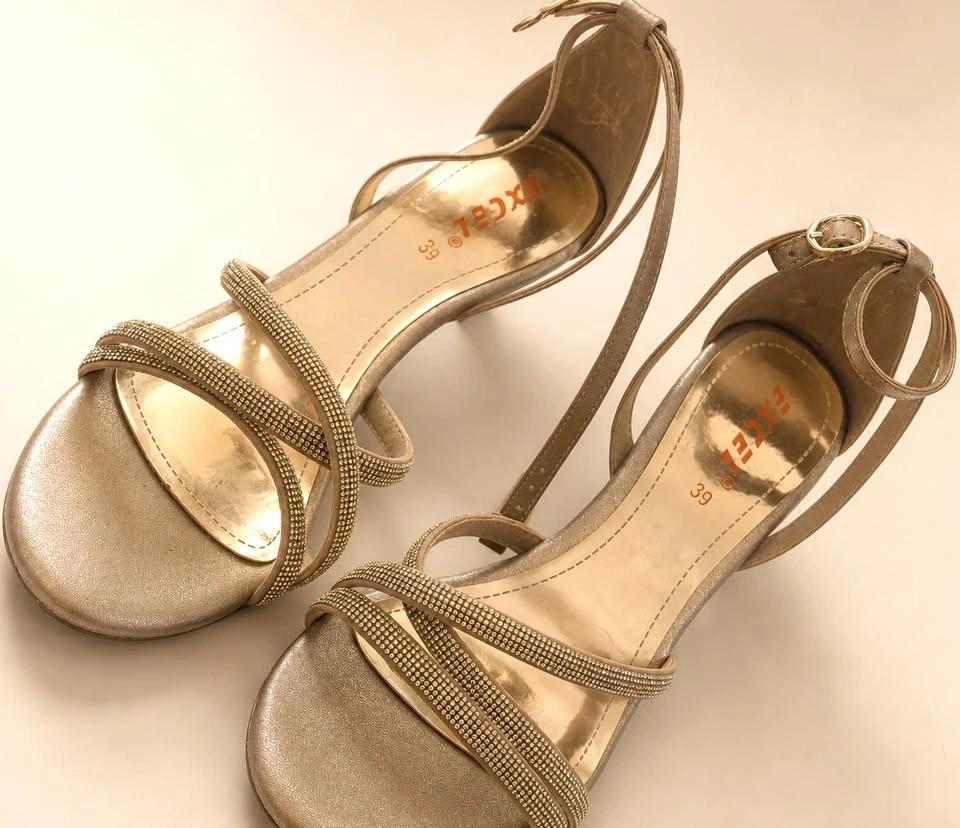 Elegant Dress Sandals – Size 39 | Worn Once - photo 2