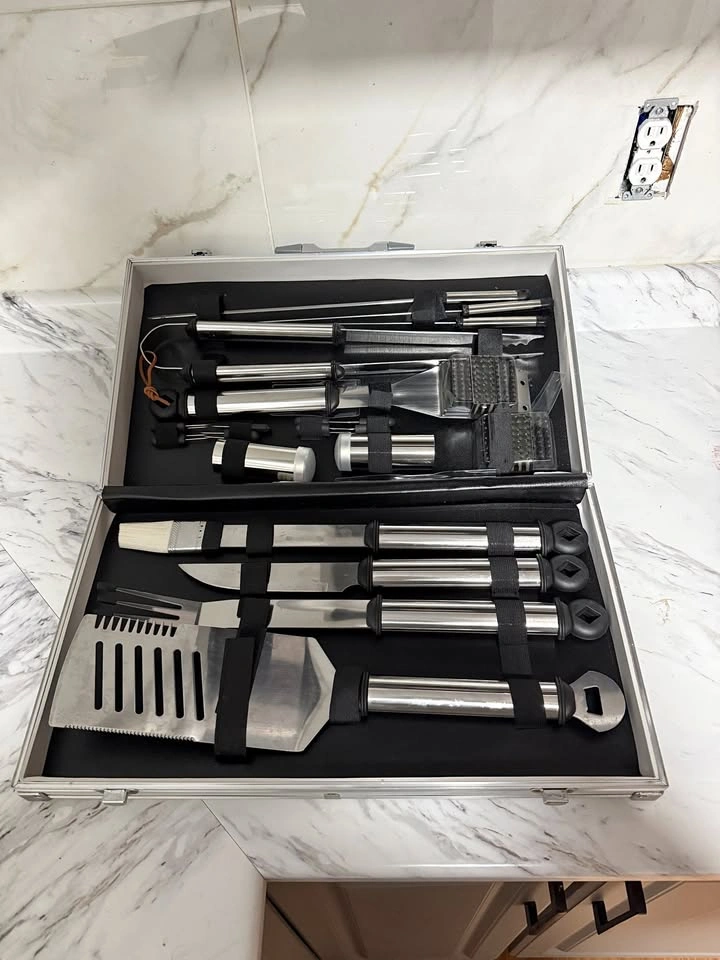 BBQ Tools With Aluminium/Aluminum Case