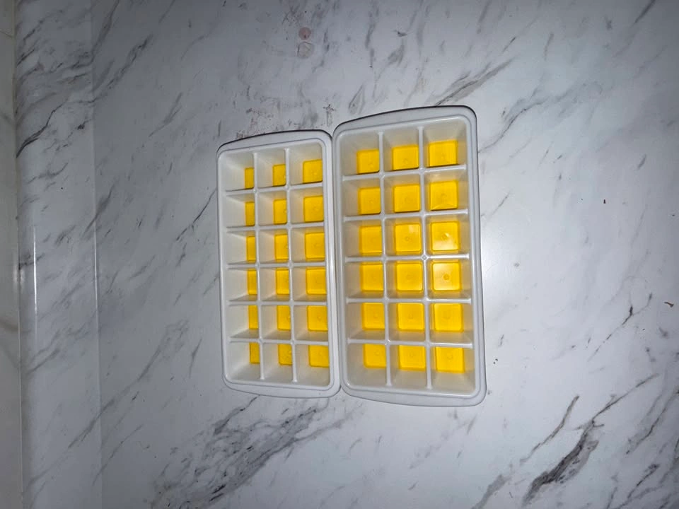 Ice Cube Trays Set - photo 3