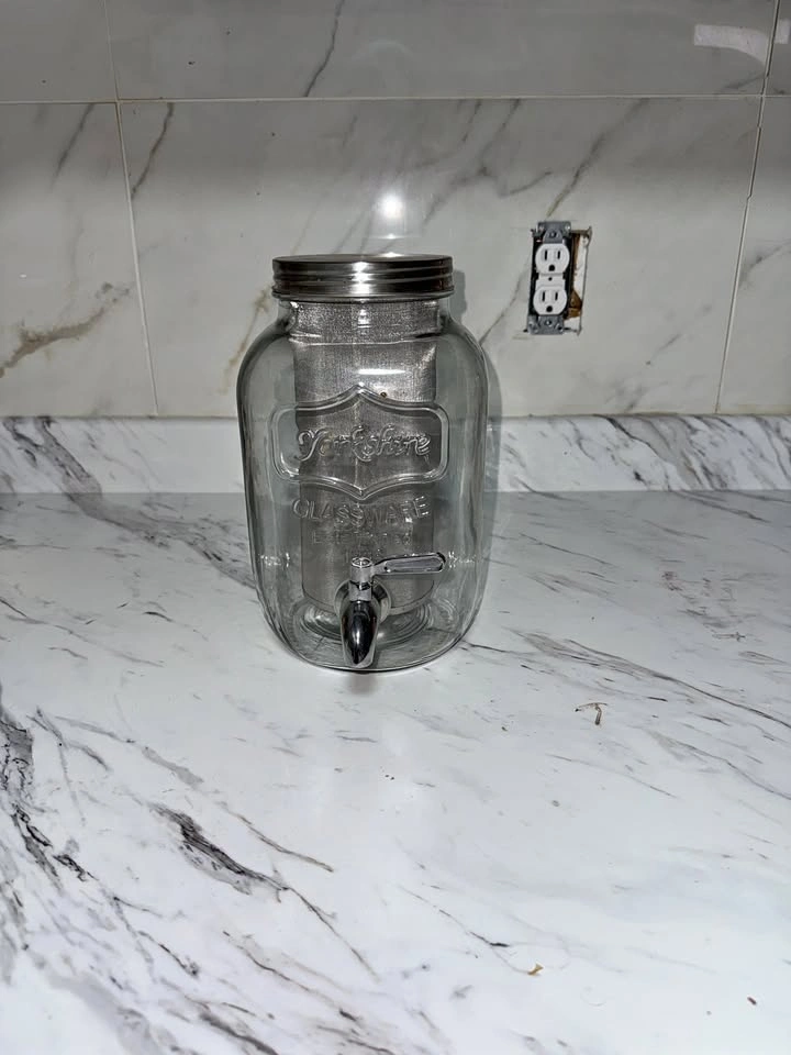 Glass Beverage Dispenser