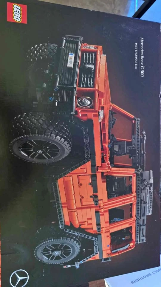 New Lego Technic Mercedes Benz G500 Professional line model #421