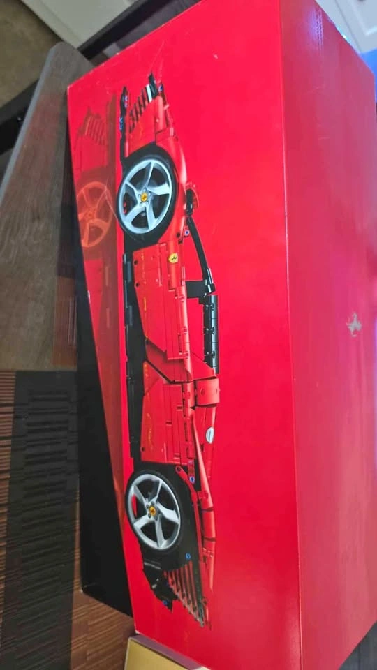 New Lego Technic Ferrari Daytona model #42143