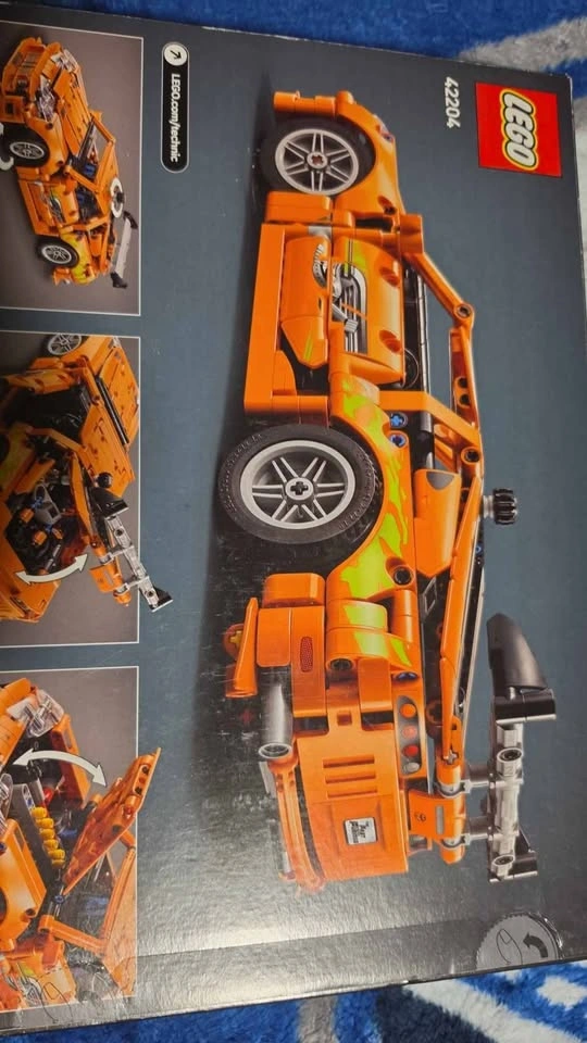 New Lego Technic Fast & Furious Toyota Supra MK4 - photo 2