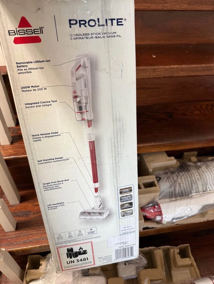 Bissell Prolite Cordless Stick Vacuum - photo 3