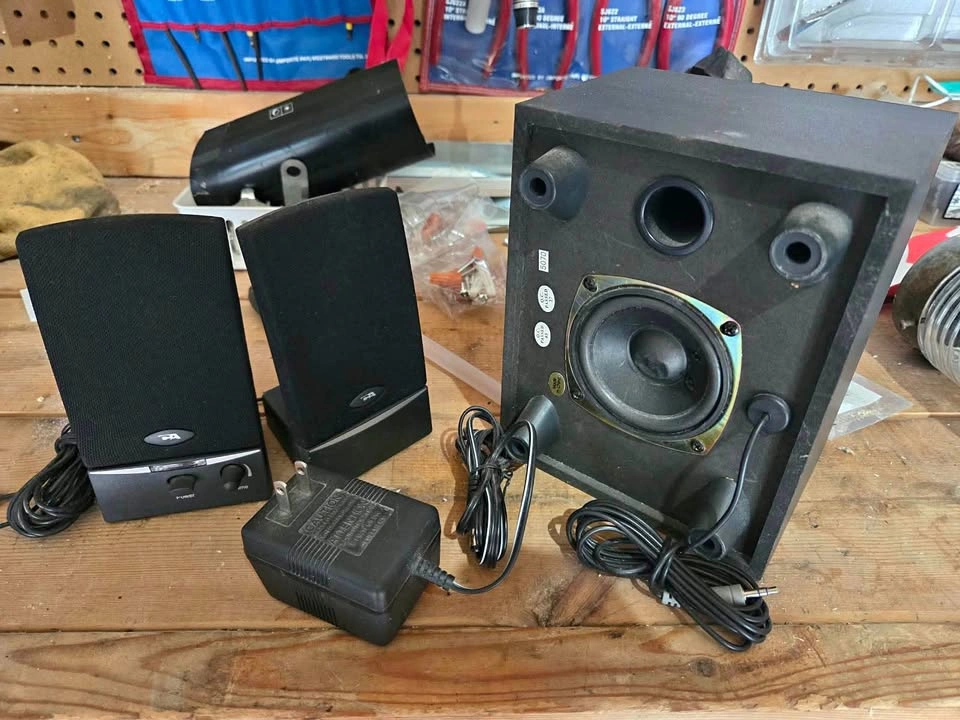 Speaker audio system