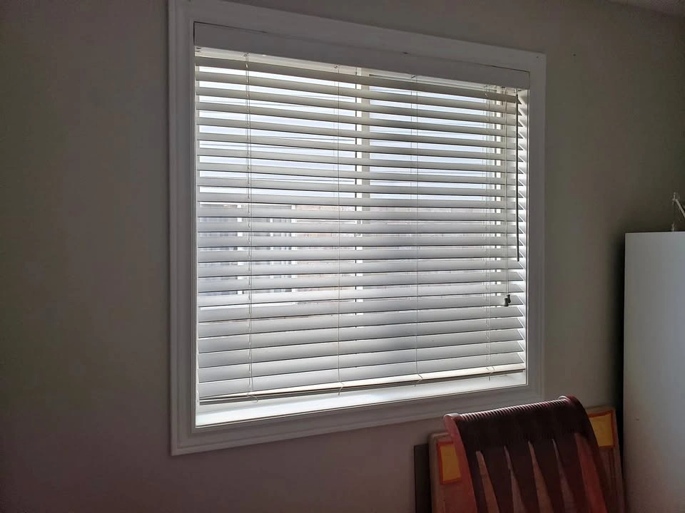 4 Blinds assorted sizes - $20 each