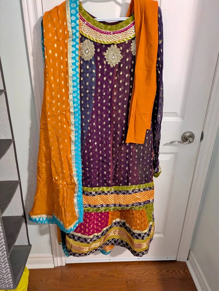 Pakistani 3 piece suit