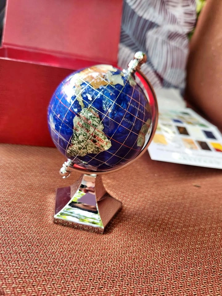 Kalifano 4" Gemstone World Globe - FULL SET