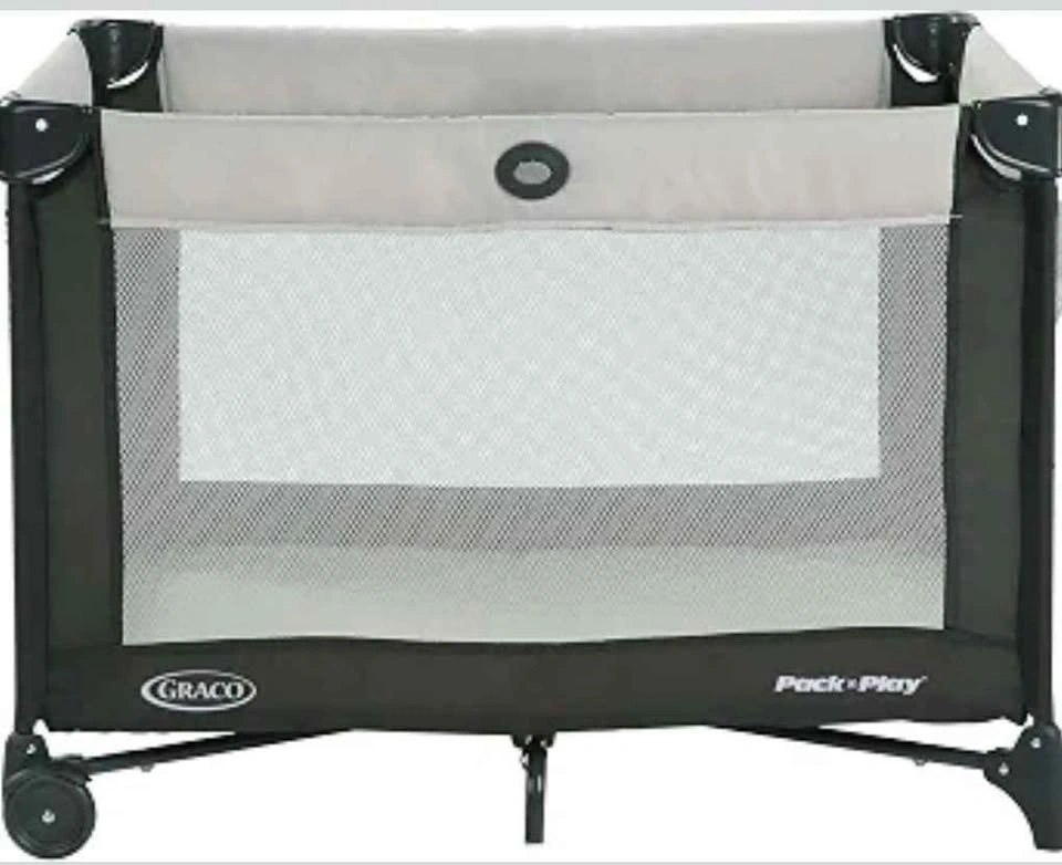 Graco Pack 'n Play Portable Playard - photo 2