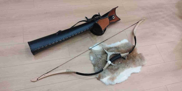 Traditional chinese bow and quiver - photo 2