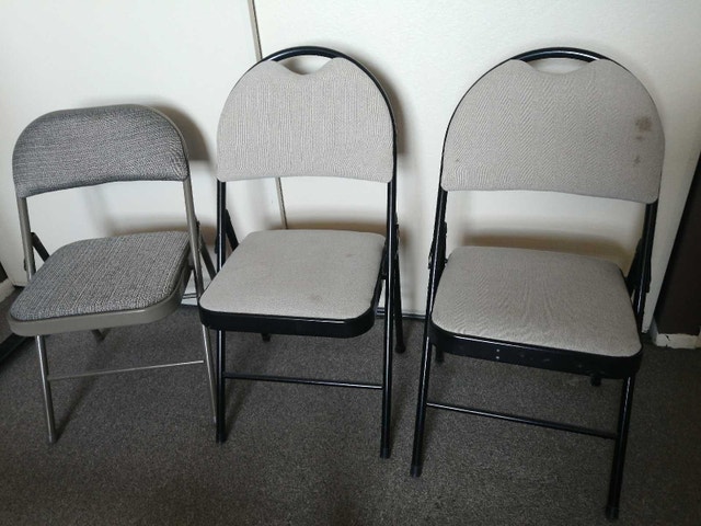 Folding chairs