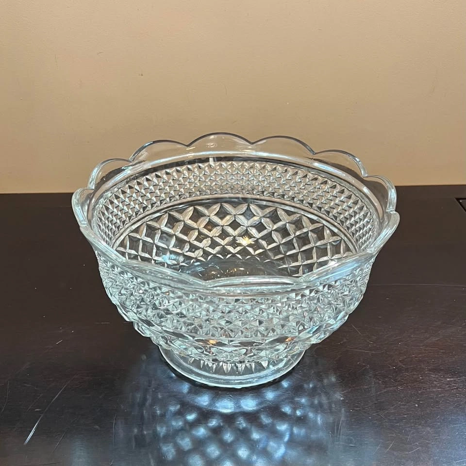 Anchor Hocking Wexford 10” Glass Fruit/Serving Bowl Footed Scall - photo 3