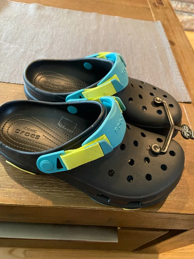 Brand new Crocs Size 7 men’s/9 women’s thumbnail