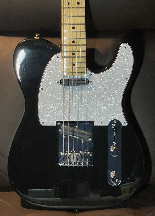 Fender Player series Telecaster (modded) - photo 2