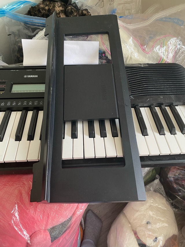 Yamaha Keyboard PSR-E273 - photo 3