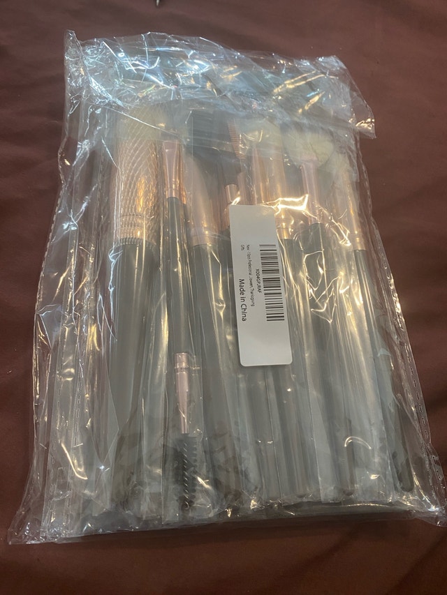 Makeup items - photo 4