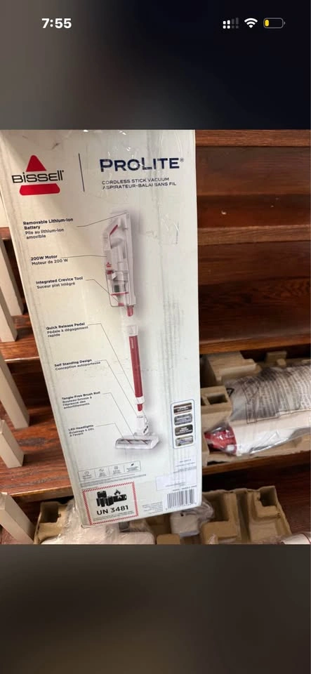 Bissell Prolite Cordless Stick Vacuum - photo 2