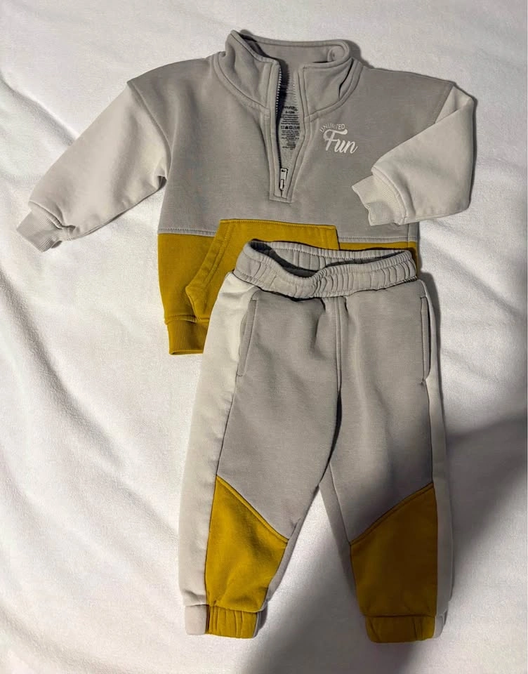 Jogger two piece set 6-12 mos