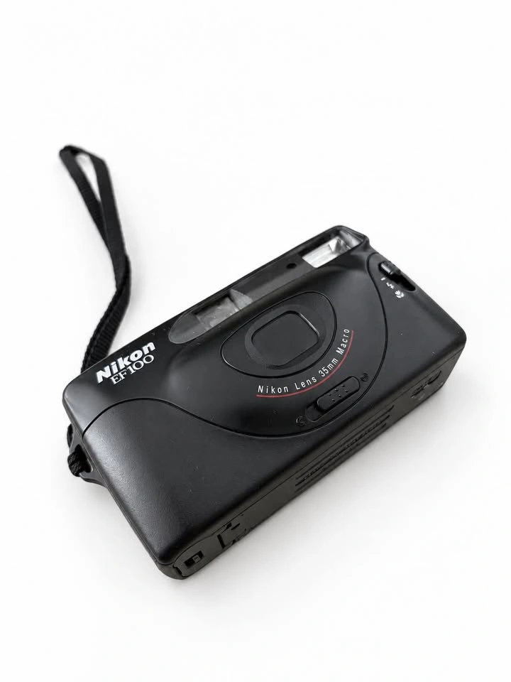 Nikon EF100 - photo 4