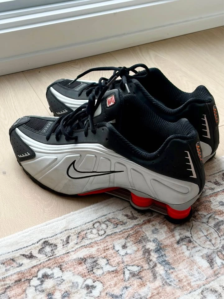 Nike Shox R4 - photo 2