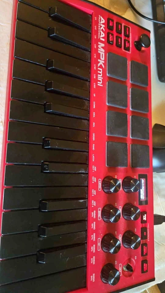 akai mpk mini