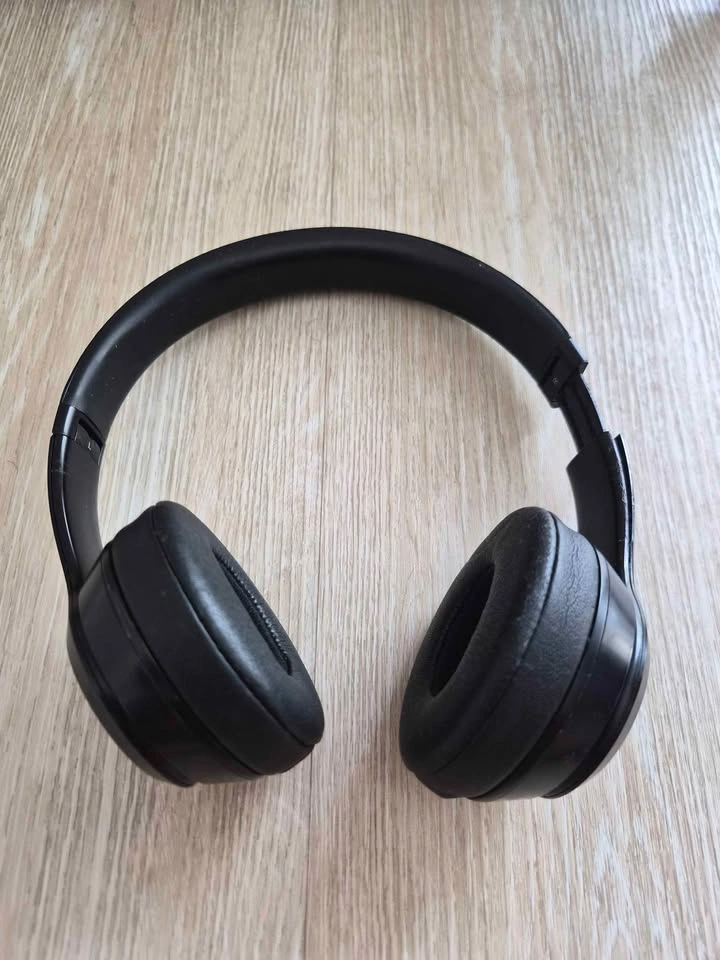 Beats Solo3 Wireless Headphones - photo 2
