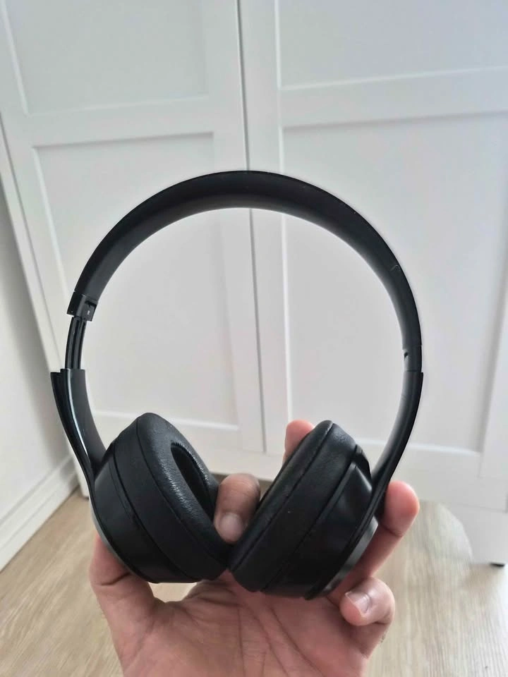 Beats Solo3 Wireless Headphones - photo 3
