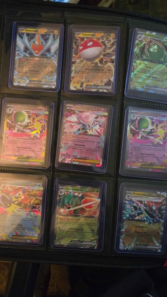 All my pokemon cards, 7 packs, 2 binders of holographic - photo 5