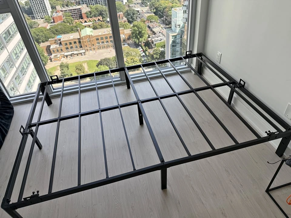 Hunlostten 12" Queen Metal Platform Bed Frame + Mattress Gaskets