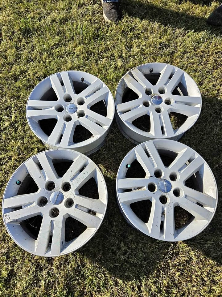 DODGE RIMS WITH WHEEL SENSORS