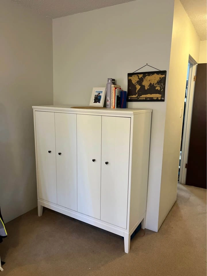 Large bedroom cupboard - photo 2