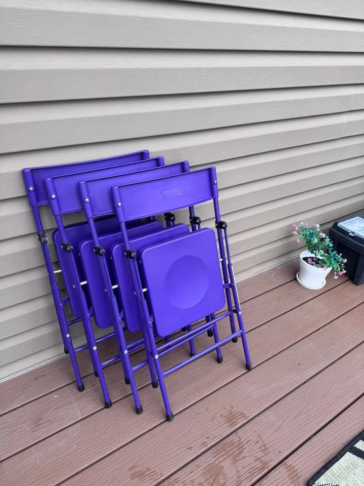 4x Children’s Foldable Chairs (pinch-free fold) - photo 5