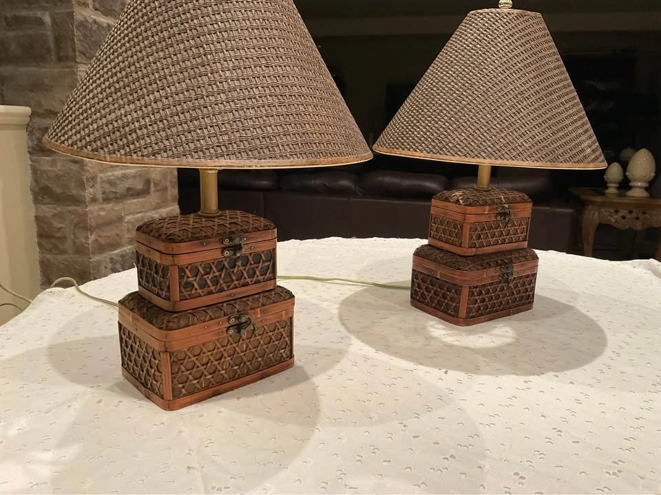 Table Lamps PAIR Of Vintage Stacked Rattan - photo 3