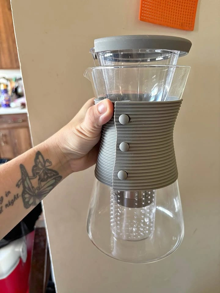 Pampered chef cold brew pitcher