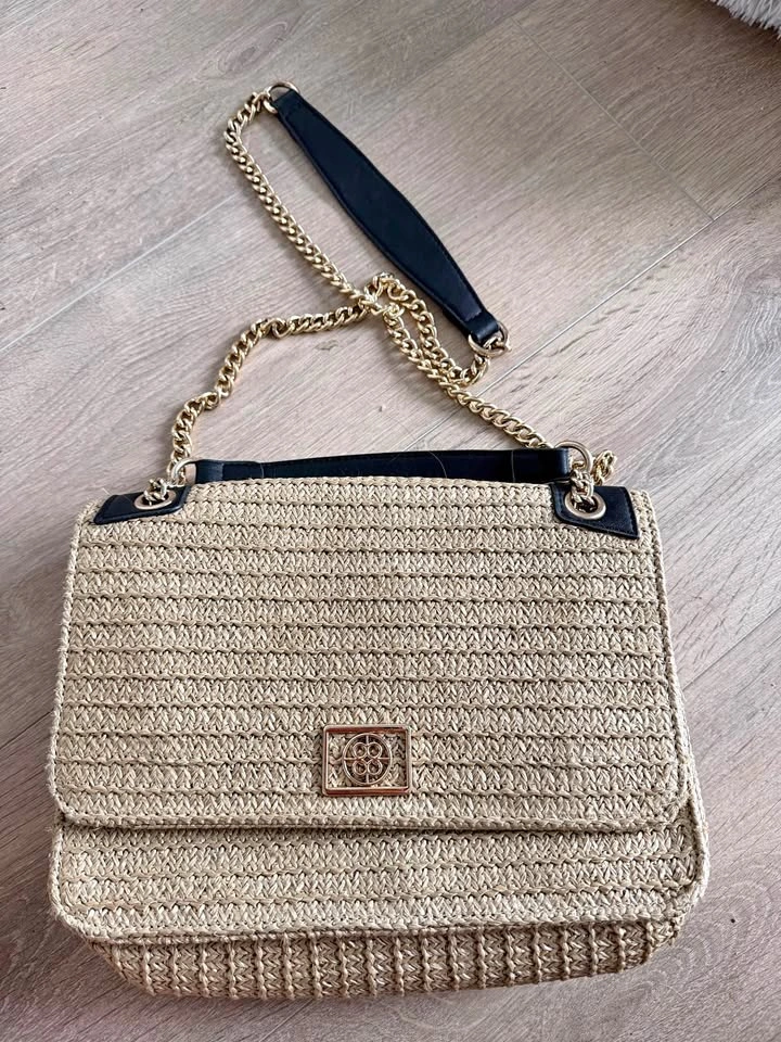 Dejavu Straw Shoulder Bag