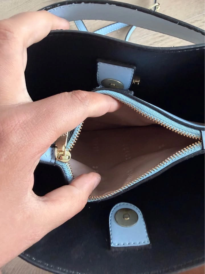 Coach Signature Canvas Bucket Bag (baby blue trim) - photo 4