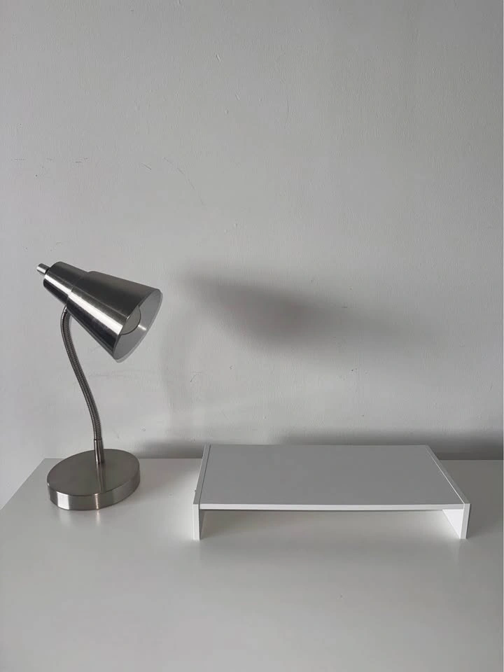 White Desk + Office Chair + Lamp + Laptop Stand - photo 5