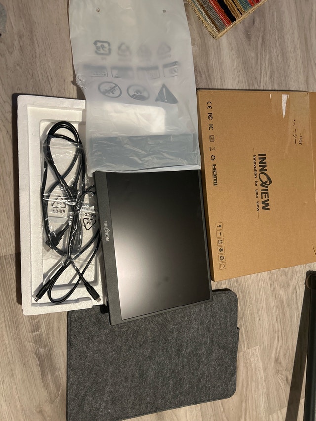 InnoView Portable Monitor