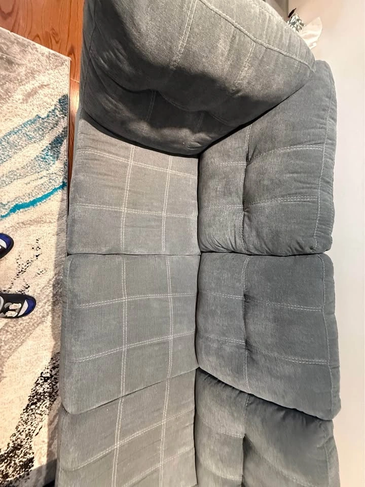 Couch for sale - photo 2