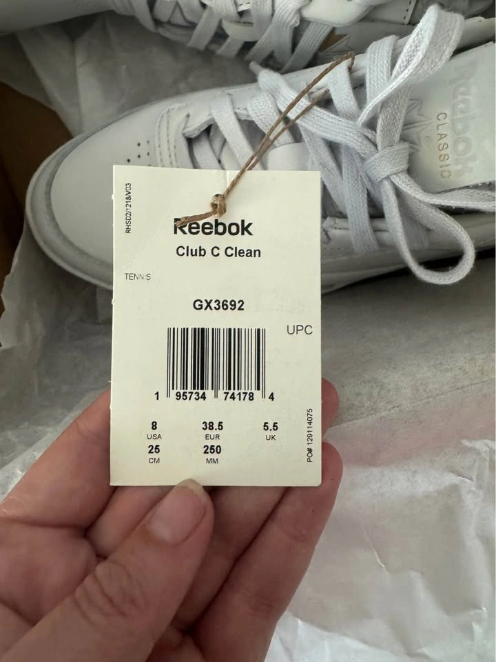 Reebok Club C Women’s Size 8 Shoes - photo 4