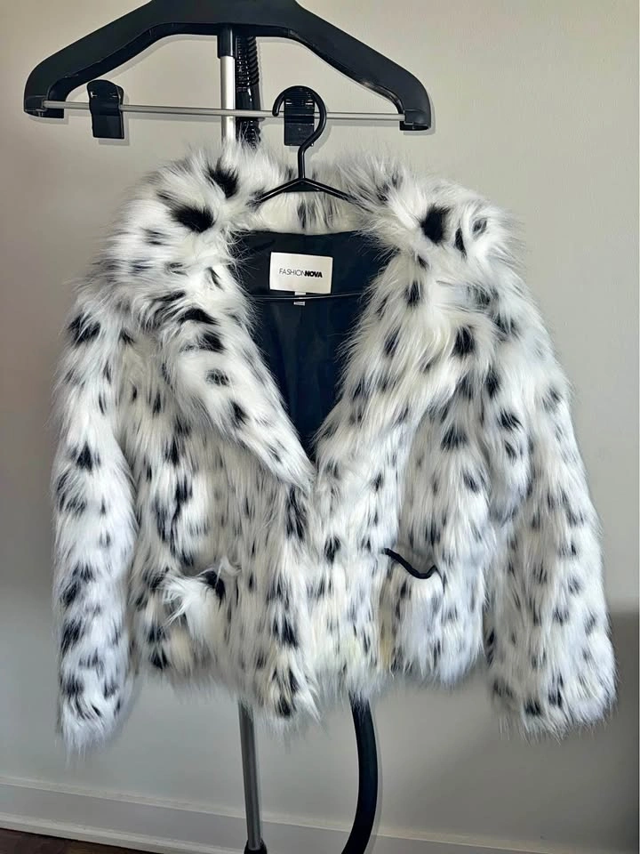 Fashion Nova Faux Fur Black & White Teddy Coat