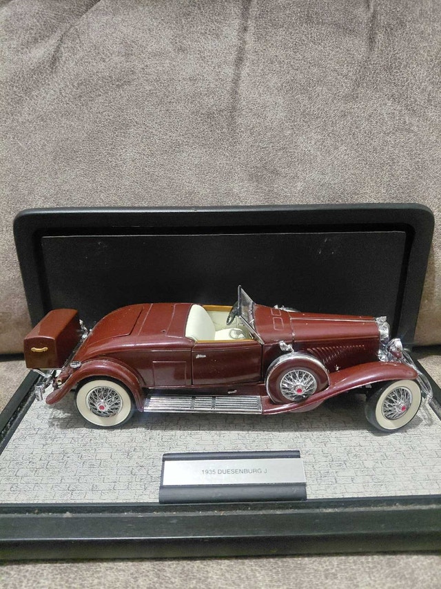 1935 Duesenburg J Model Car - photo 3