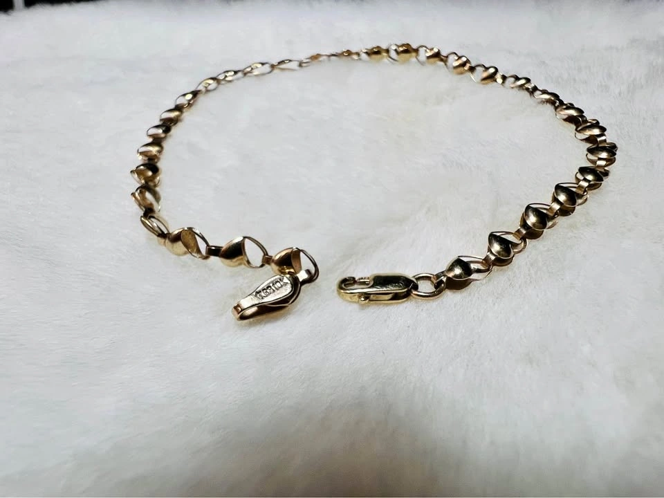 10k Gold Bracelet Heart Link