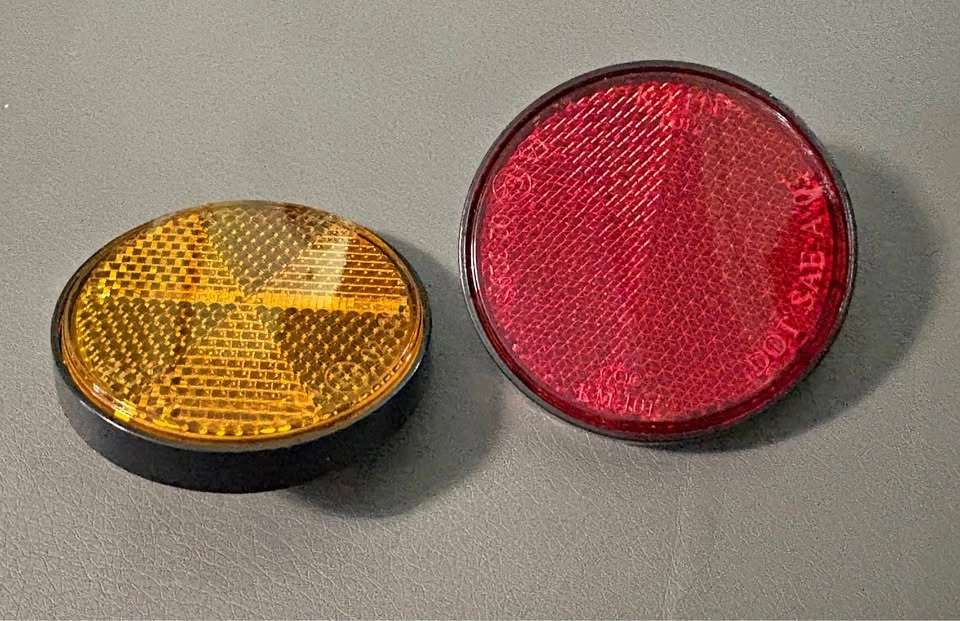 2” Universal Round Bolt-On Reflectors - Red and Amber Pair