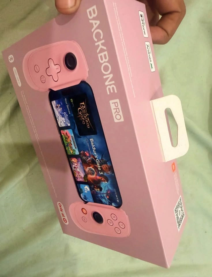 Backbone Pro Mobile Gaming Controller - photo 4