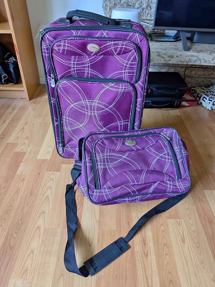 Purple 2-Piece Luggage Set