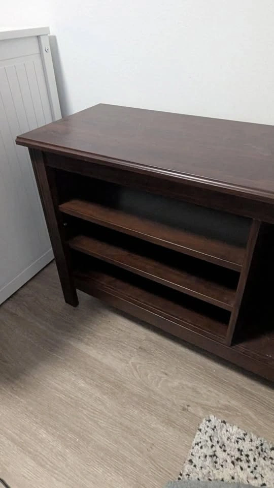TV Stand - photo 2