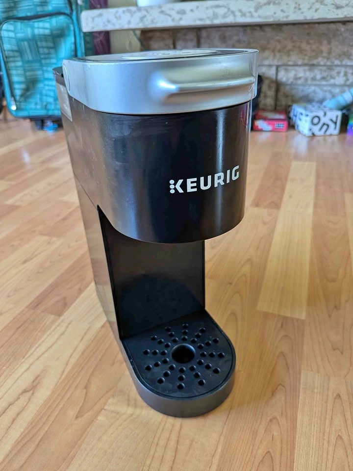 Keurig K-Mini Single Serve Coffee Maker