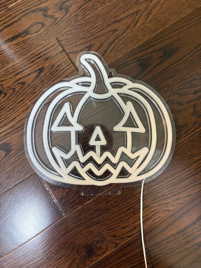 Halloween Pumpkin LED Neon Sign – Wall Hanging & Tabletop Decor - photo 2