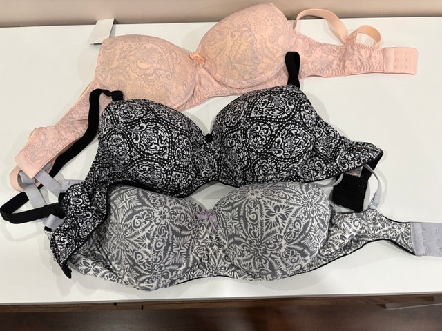 Set of Brand New Bras - photo 2